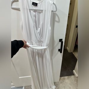 Vici White flowing dress with belt, never worn